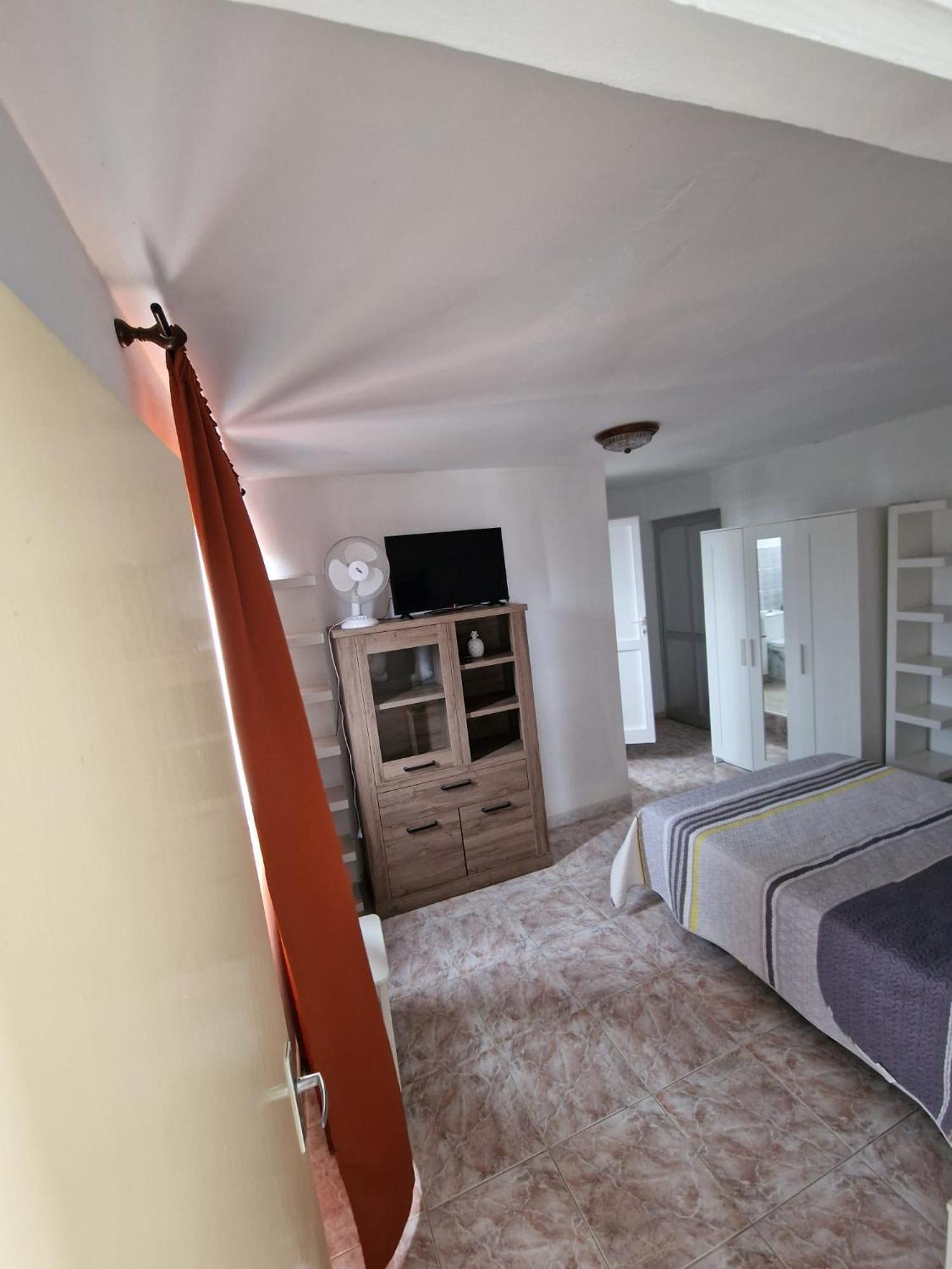 Apartamento La Roca Con Buena Ubicacion Puerto de la Cruz  Bagian luar foto